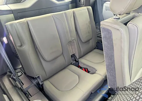 2020 Land Rover Defender 110 1St Edition z USA, uszkodzony, nr VIN SALE1EEU2L2021249